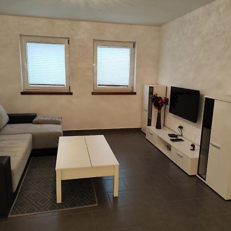 Goriska Apartments อายดอฟช์ชีนา ภายนอก รูปภาพ