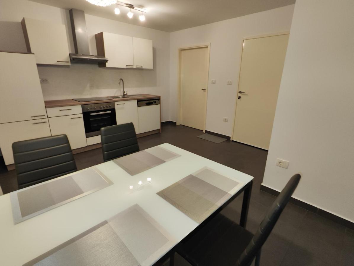 Goriska Apartments อายดอฟช์ชีนา ภายนอก รูปภาพ