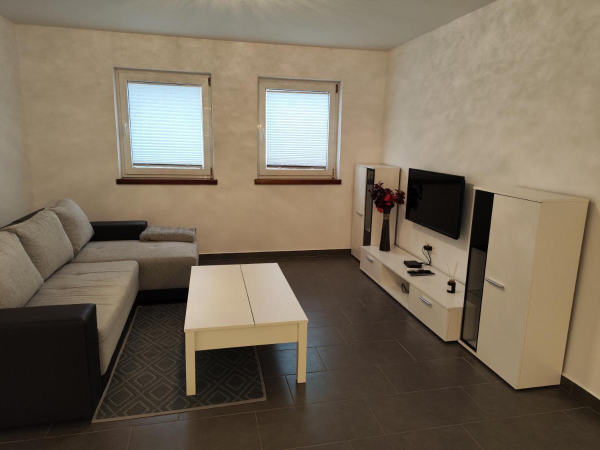 Goriska Apartments อายดอฟช์ชีนา ภายนอก รูปภาพ