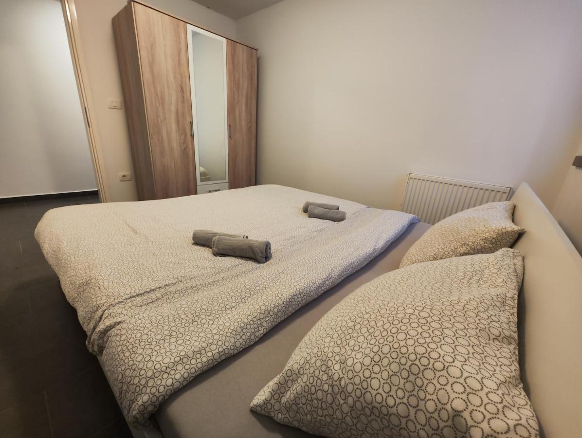Goriska Apartments อายดอฟช์ชีนา ภายนอก รูปภาพ