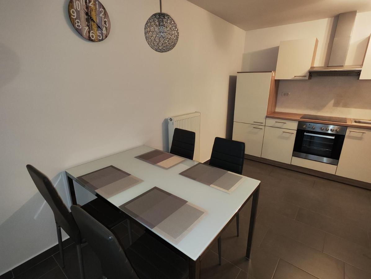 Goriska Apartments อายดอฟช์ชีนา ภายนอก รูปภาพ
